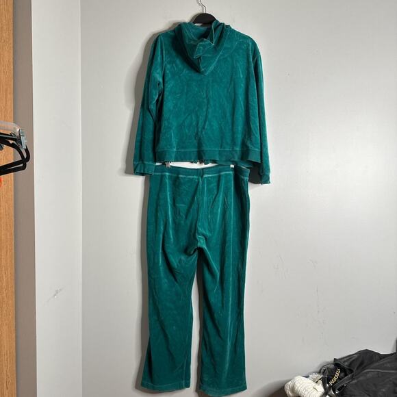 Vintage womens velour tracksuit - Picture 2 of 8